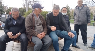 İYİ PARTİ BÜYÜKŞEHİR BELEDİYESİ GRUP BAŞKA NI KAZIM YÜCEL