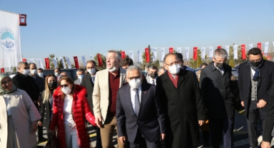 BAŞKAN BÜYÜKKILIÇ: “ENGELLERİ ORTADAN KALDIRMAK İÇİN HİZMET EDİYORUZ”