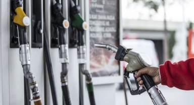 Benzin ve motorine çok deli zam! 1 Haziran 2022'de benzine 1.1 TL , motorine 1.14 TL zam