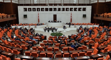 Kadına karşı şiddette cezaları arttıran kanun teklifi TBMM'de kabul edildi