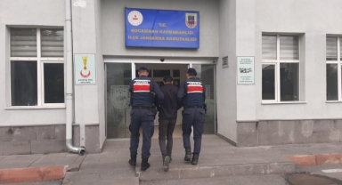 Kayseri İl Jandarma Komutanlığınca terör suçlarından aranan şahıs yakalandı.