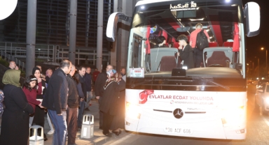 KOCASİNANLI ÖĞRENCİLER, ÇANAKKALE YOLCUSU