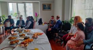 LÖSEMİLİ ÇOCUKLARIN BAYRAM SEVİNCİ