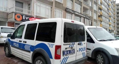 Yaşlı kadın yalnız yaşadığı evinde ölü bulundu