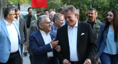 BAŞKAN BÜYÜKKILIÇ’IN YEMEKTE AĞIRLADIĞI KKTC ULAŞTIRMA BAKANI, KAYSERİ’YE ÖVGÜLER YAĞDIRDI