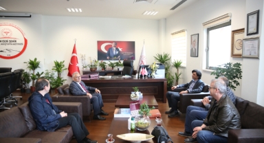 Başkan Büyükkılıç'tan Başhekim Koyuncu'ya