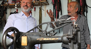Başkan Çolakbayrakdar, Yunusemre'de Aile Sağlık Merkezini İnceledi