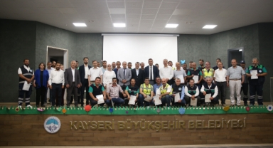 Büyükşehir Personeline 'Orman Yetiştirme Ve Bakım' Sertifikası