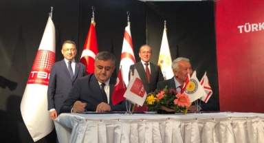 Büyükşehir, Yavru Vatan Kıbrıs'ta İş Birliği İçin İmza Töreninde