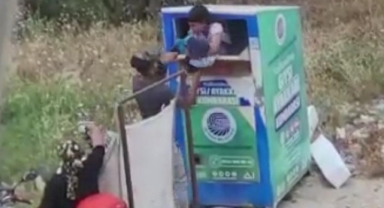 Giysi kumbarasından hırsızlık kamerada