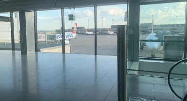 İsviçre'de kapatılan hava sahası yeniden açıldı