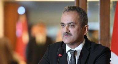 Milli Eğitim Bakanı Özer açıklamalarda bulundu