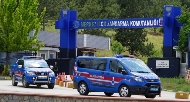 Telefon dolandırıcılarına 8 ilde operasyon: 9 gözaltı