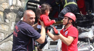 TEM'de büyük kaza, 11 araç birbirine girdi!