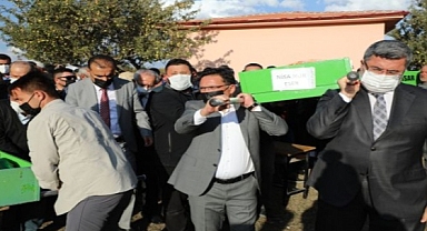 Vali Çiçek Cenaze Töreni'ne Katıldı