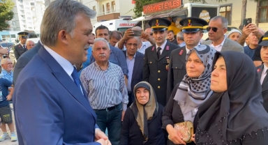 11.Cumhurbaşkanı Gül'den Şehit Bozkurt'un ailesine taziye ziyareti!