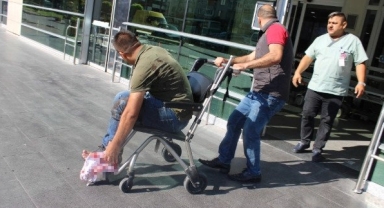 Acemi kasaplar hastanelik oldu!
