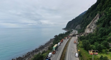 Artvin'deki heyelan bölgesi havadan görüntülendi!
