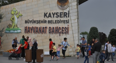 Büyükşehir'in Hayvanat Bahçesi Kurban Bayramı'nda Ücretsiz