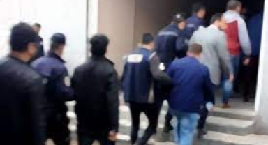 İstanbul'da terör operasyonu: Kaçan şüpheliyi özel harekat polisi kıskıvrak yakaladı!