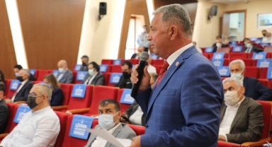 İYİ Partili Çalıksoy'dan AK Parti'ye afiş tepkisi,