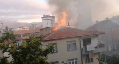 Kayseri Aydınlıkevler'de yangın!