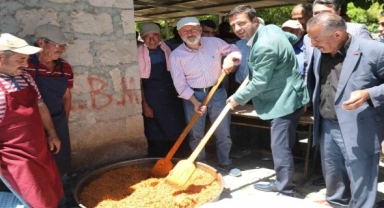 Pilav şenliğine vatandaşlardan yoğun ilgi!