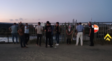 Serinlemek için girdiği sulama kanalında kayboldu