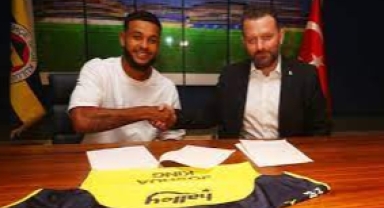 Tiago Çukur ve Joshua King resmen Fenerbahçe'de!