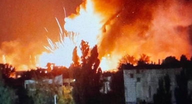 Ukrayna, Rusya'ya ait mühimmat deposunu vurdu!