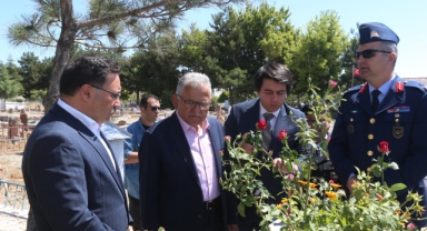 Vali Çiçek ve Başkan Büyükkılıç'tan