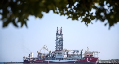 Abdülhamid Han sondaj gemisi hidrokarbon arama görevine hazır