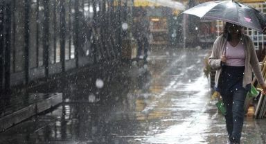 AKOM'dan İstanbul için kuvvetli sağanak yağmur uyarısı!