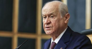 Bahçeli'ye 'siyasi dinozor' lafı MHP'yi kızdırdı! İngiliz gazeteye çok sert yanıt