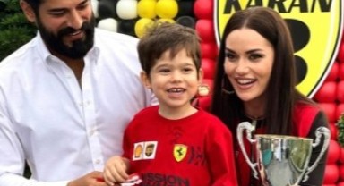 Bodrum tatilinde olan 3.5 aylık hamile Fahriye Evcen ve oğlu Karan'dan üzen haber!