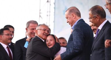Büyükkılıç'tan AK Parti'nin 21'inci Kuruluş Yıldönümü Mesajı