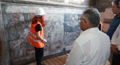 Büyükkılıç, Tarihi Agios Dimitrios Kilisesi'nin Restorasyon Çalışmalarını İnceledi