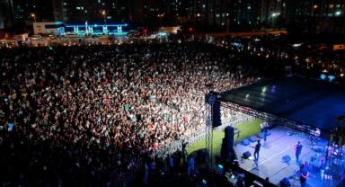 Büyükşehir'in Zafer Bayramı'nın 100. Yılına Özel Konserleri Büyük Coşkuyla Başladı