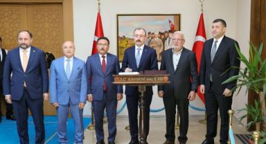 Ticaret Bakanı Mehmet Muş Kayseri Valiliğini Ziyaret Etti
