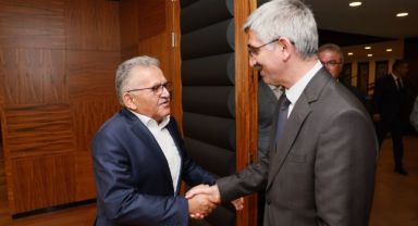 Bakan Yardımcısı Yılmaz'dan Başkan Büyükkılıç'a Ziyaret