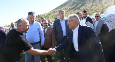 Başkan Büyükkılıç, Festivalde Vatandaşlarla Buluştu