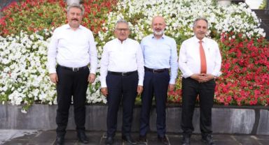 Başkan Büyükkılıç'tan Melikgazi'de