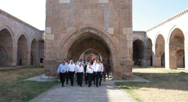 Başkan Büyükkılıç'tan