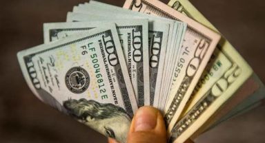 Dolar tüm zamanların rekorunu kırdı! Gram altında düşüş sürüyor!