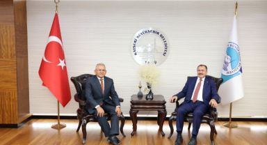 Eroğlu'dan Büyükkılıç'a Övgü Dolu Sözler