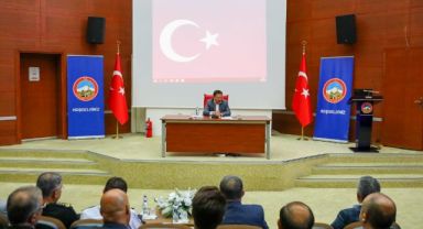 İl İdare Şube Başkanları Toplantısı Vali Çiçek Başkanlığında Yapıldı