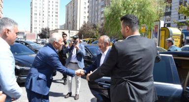  Mehmet Özhaseki’den KESOB’A ziyaret “DEVLETİMİZİN VE KURUMLARIMIZIN YANINDA OLACAĞIZ”