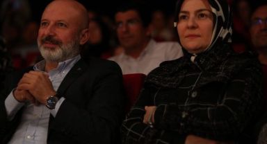 Başkan Çolakbayrakdar; “neşet Ertaş’ı Anma Gecesi, Gönüllere Yol Açtı”