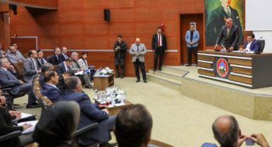 Vali Çiçek, “Amacımız Vatandaşlarımıza En İyi Hizmeti Sunmak”