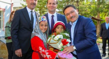 Vali Çiçek Tomarza İlçesini Ziyaret Etti